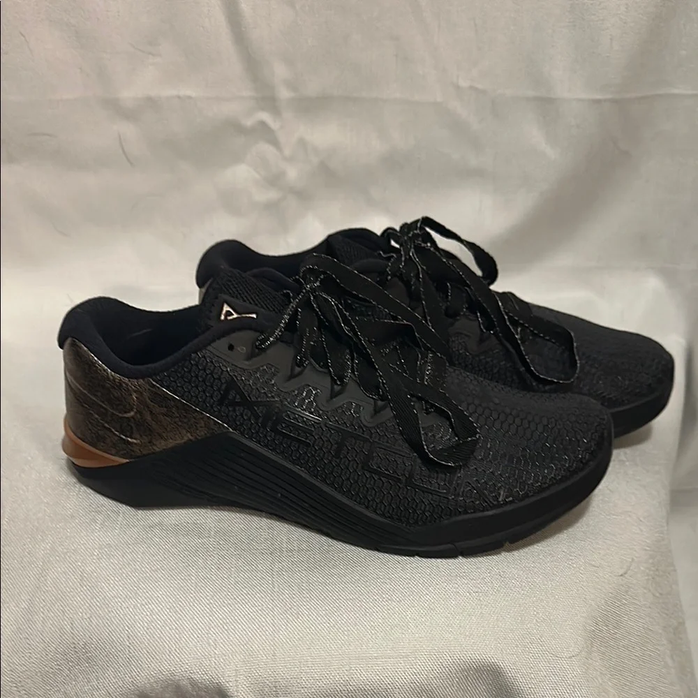 Nike Black and Bronze Athletic Shoes